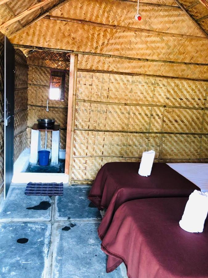 Island Vibes Hotel Хампи Екстериор снимка