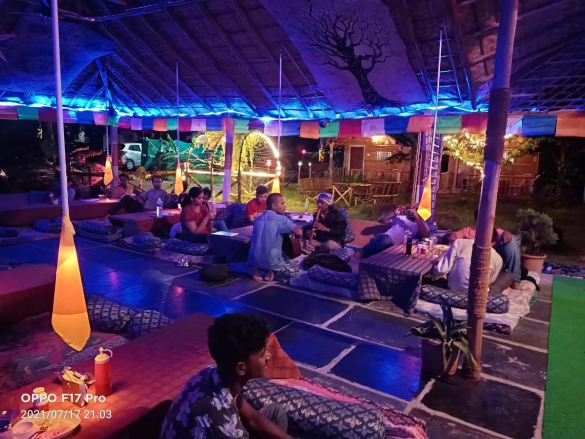 Island Vibes Hotel Хампи Екстериор снимка